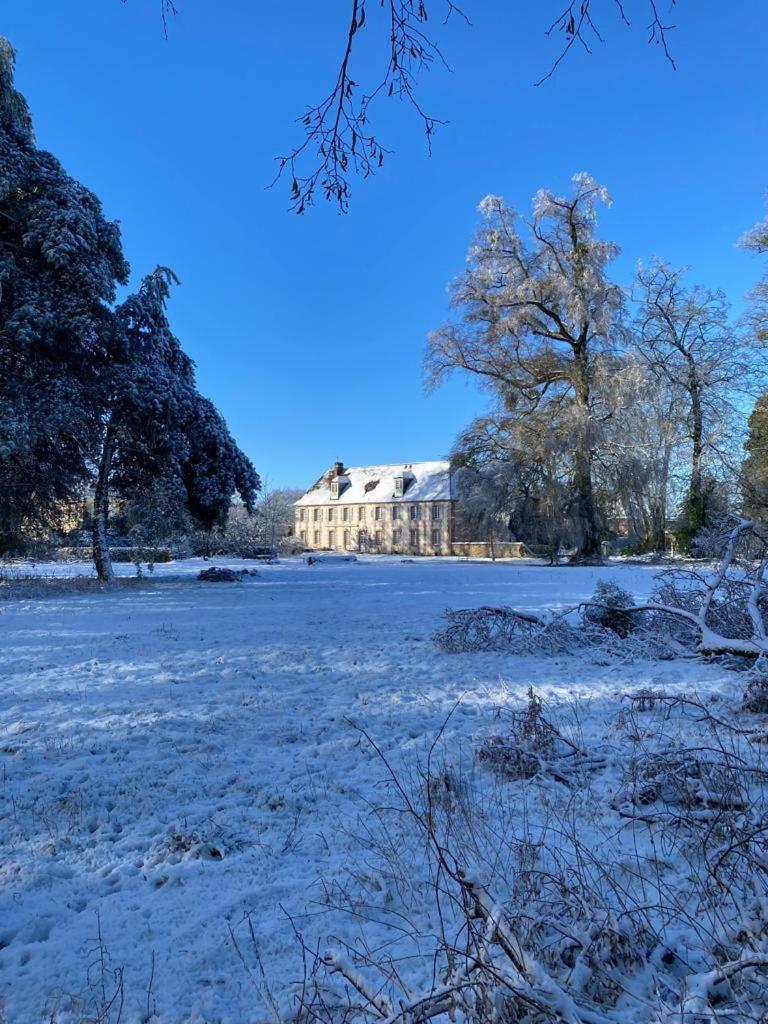 Au Vieux Chateau Otel Villotran Dış mekan fotoğraf