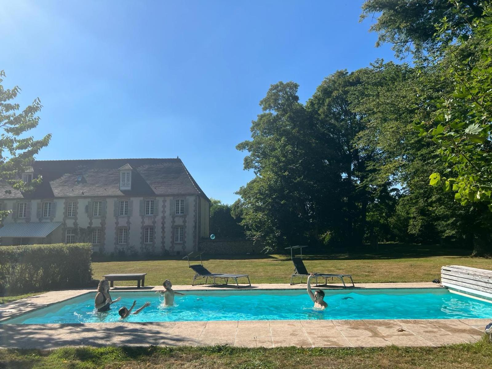 Au Vieux Chateau Otel Villotran Dış mekan fotoğraf